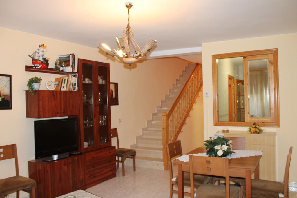 Casa De La Virginia Villa Valdealgorfa Luaran gambar
